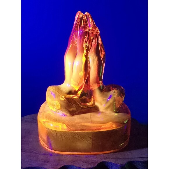 Vintage Kanawha Praying Hands Amberina UV Reactive Glass Paperweight 5"x4"x3" - Picture 6 of 14